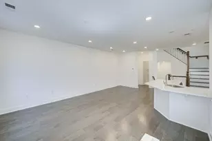 67 Veterans Wy, Morris Plains, NJ 07950 - Photo 7
