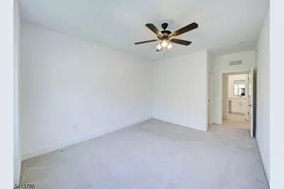 67 Veterans Way, Morris Plains, NJ 07950 - Photo 23