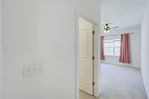67 Veterans Wy, Morris Plains, NJ 07950 - Photo 19