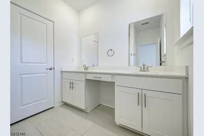 67 Veterans Way, Morris Plains, NJ 07950 - Photo 29