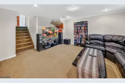 1075 Sherman Ave, South Plainfield, NJ 07080 - Photo 17