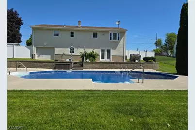 21 High Point Ci, Franklin, NJ 07416 - Photo 3