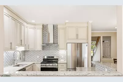 103 Emily Pl, Parsippany, NJ 07054 - Photo 15