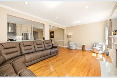 103 Emily Pl, Parsippany, NJ 07054 - Photo 9