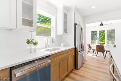 506 Warren St, Hackettstown, NJ 07840 - Photo 17