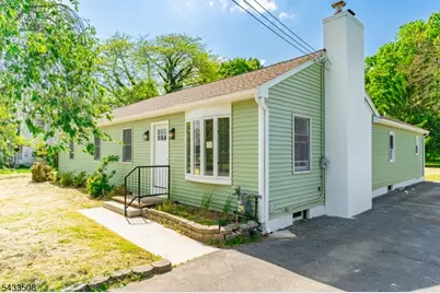 506 Warren St, Hackettstown, NJ 07840 - Photo 1