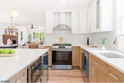 506 Warren St, Hackettstown, NJ 07840 - Photo 15
