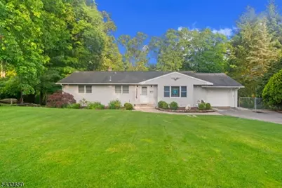 17 Foxhill Ln, Ringwood, NJ 07456 - Photo 49