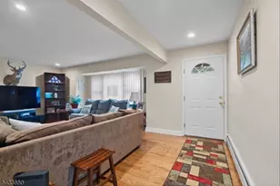 17 Foxhill Ln, Ringwood, NJ 07456 - Photo 11