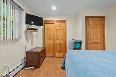 17 Foxhill Ln, Ringwood, NJ 07456 - Photo 27