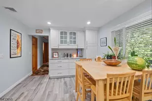 17 Foxhill Ln, Ringwood, NJ 07456 - Photo 13