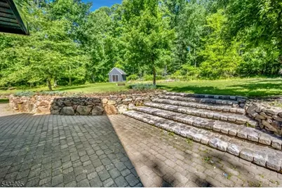 3 Laurel Ln, Chester, NJ 07930 - Photo 9