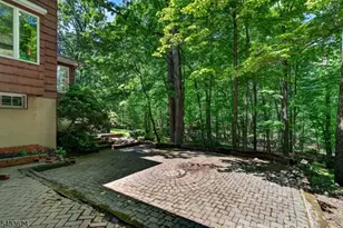 53 Joan Dr, Watchung, NJ 07069 - Photo 29
