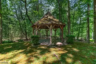 53 Joan Dr, Watchung, NJ 07069 - Photo 35