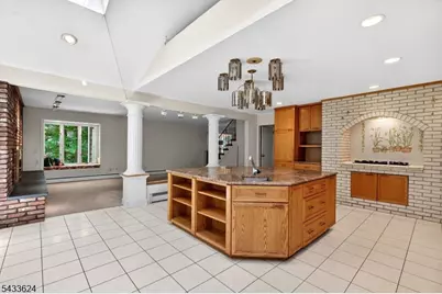 53 Joan Drive, Watchung, NJ 07069 - Photo 13