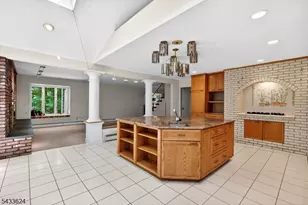 53 Joan Dr, Watchung, NJ 07069 - Photo 13