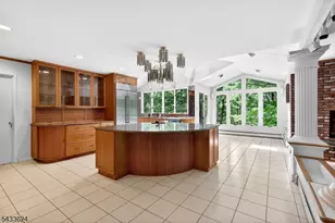 53 Joan Dr, Watchung, NJ 07069 - Photo 9