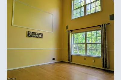 20 Cambridge Ct, Montgomery Township, NJ 08540 - Photo 5