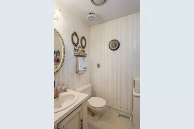 110 Edgewood Ave, Green Brook Township, NJ 08812 - Photo 21