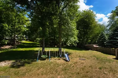 110 Edgewood Ave, Green Brook Township, NJ 08812 - Photo 15