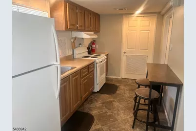 20 Watts Street, South River, NJ 08882 - Photo 5