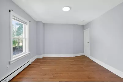 582 Roseberry St, Phillipsburg, NJ 08865 - Photo 23