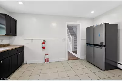 582 Roseberry St, Phillipsburg, NJ 08865 - Photo 27