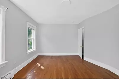 582 Roseberry St, Phillipsburg, NJ 08865 - Photo 17