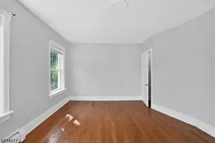 582 Roseberry St, Phillipsburg, NJ 08865 - Photo 17