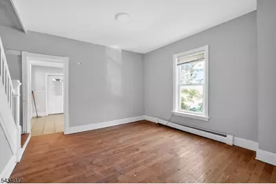 582 Roseberry St, Phillipsburg, NJ 08865 - Photo 13