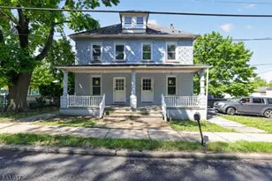 582 Roseberry St, Phillipsburg, NJ 08865 - Photo 1