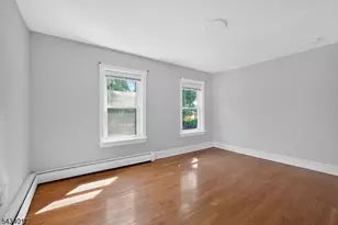 582 Roseberry St, Phillipsburg, NJ 08865 - Photo 11