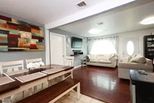 527 E Main St, Bridgewater, NJ 08807 - Photo 13
