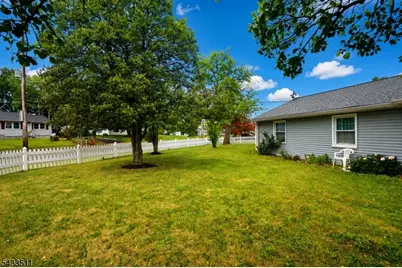 527 E Main St, Bridgewater, NJ 08807 - Photo 3