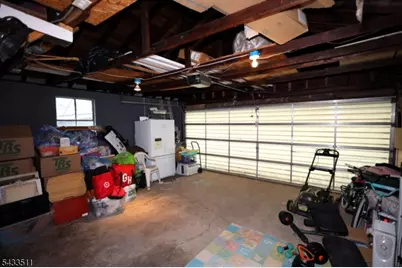 527 E Main St, Bridgewater, NJ 08807 - Photo 27