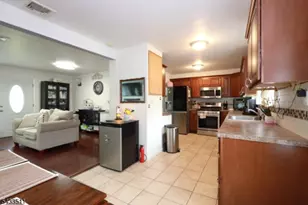 527 E Main St, Bridgewater, NJ 08807 - Photo 15
