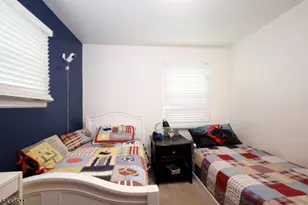 527 E Main St, Bridgewater, NJ 08807 - Photo 21