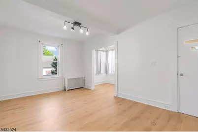 524 Lehigh St, Hillside, NJ 07205 - Photo 5