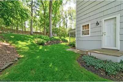 47 Lisa Dr, Chatham Township, NJ 07928 - Photo 33