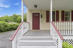 88 Mine Hill Rd, Oxford Township, NJ 07863 - Photo 3
