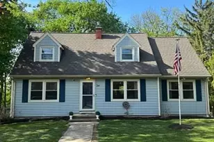 24 High St, Bloomsbury, NJ 08804 - Photo 1