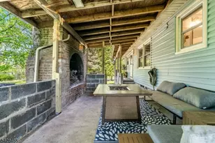 24 High St, Bloomsbury, NJ 08804 - Photo 9