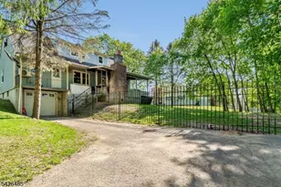 24 High St, Bloomsbury, NJ 08804 - Photo 5