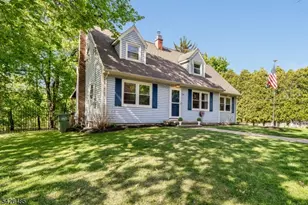 24 High St, Bloomsbury, NJ 08804 - Photo 3