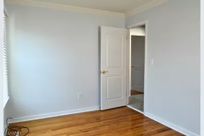 10 Garden Dr #2, Elmwood Park, NJ 07407 - Photo 23