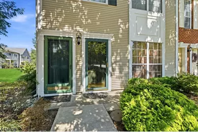 62 Gregory Ln #62, Franklin Township, NJ 08823 - Photo 3
