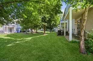 62 Gregory Ln, Franklin Township, NJ 08823 - Photo 27
