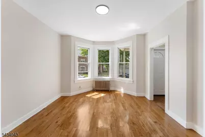 308 Rosehill Pl, Elizabeth, NJ 07202 - Photo 13