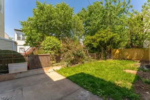 308 Rosehill Pl, Elizabeth, NJ 07202 - Photo 21