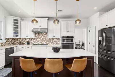 7 Heaton St, Mount Olive, NJ 07828 - Photo 9